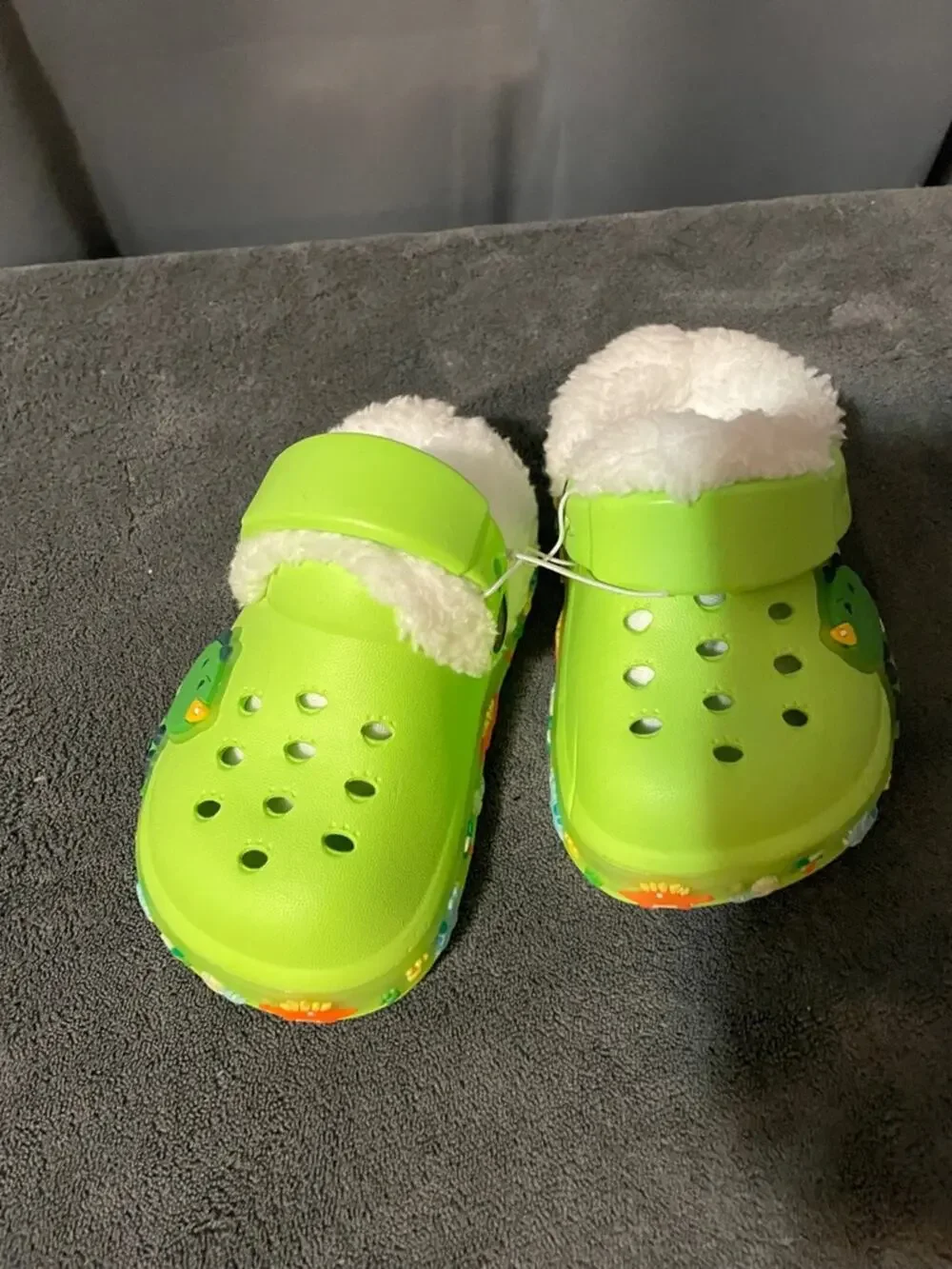 Cozy Lime Green Dinosaur Kids Faux-Fur Lined Slip-On Clogs light up NWOT